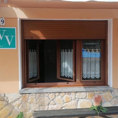 La Casina De La Bisa Villa Soto de las Duenas Exteriör bild