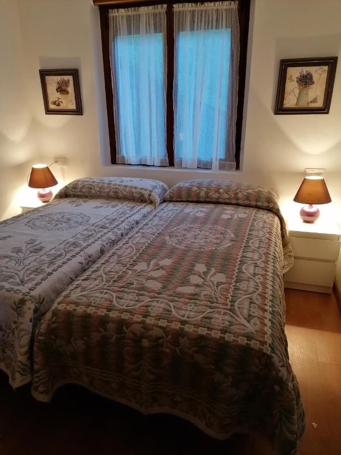La Casina De La Bisa Villa Soto de las Duenas Exteriör bild
