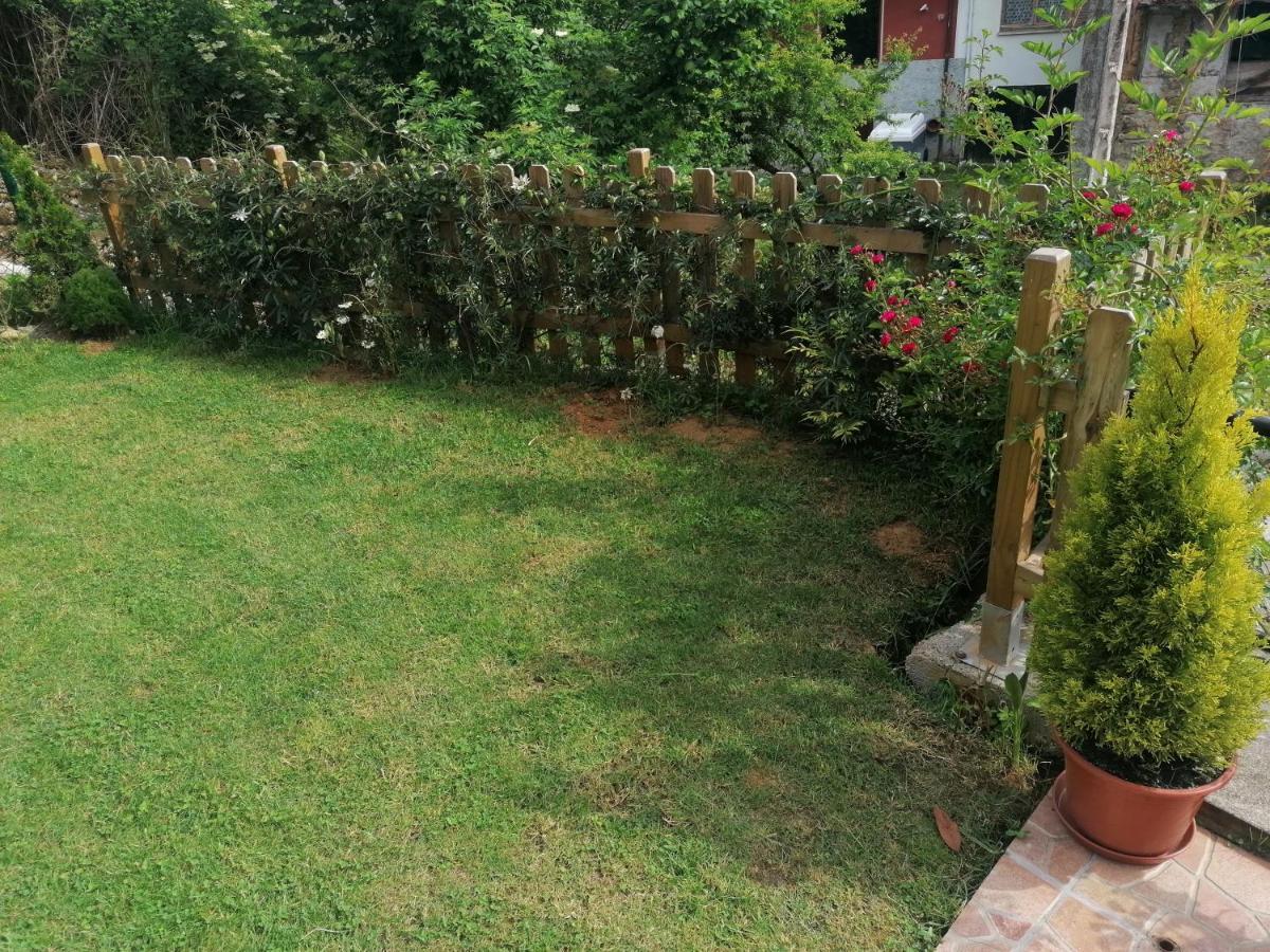 La Casina De La Bisa Villa Soto de las Duenas Exteriör bild